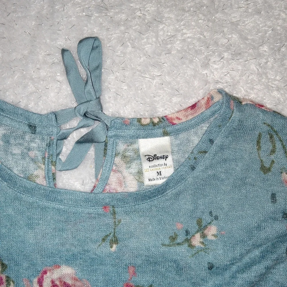 5 for $10 Disney Longsleeve "All The Flowers Sleep in Winter" Tunic - Picture 5 of 6